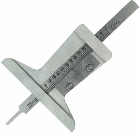 DC-1420 Измеритель глубины протектора